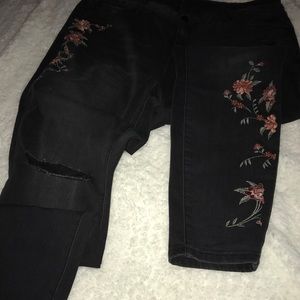 Black jeans with roses